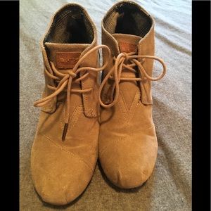 Toms Booties